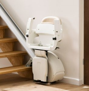 Cadira ergonòmica, espaiosa, plegable i desplegable amb facilitat